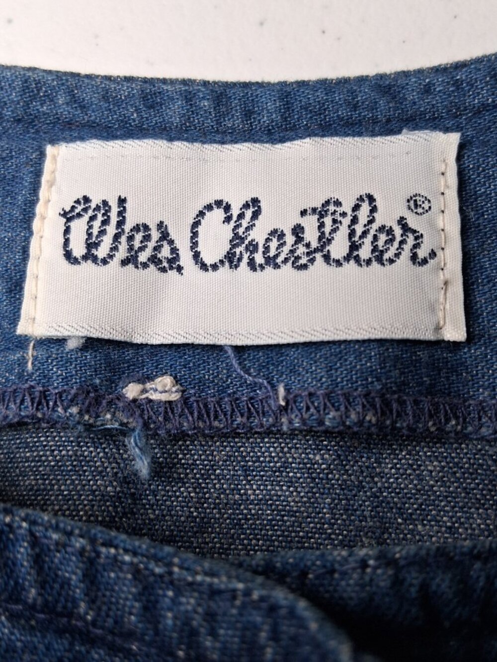 Hot Air Balloon Over Village Cross Stitch Chambray Shirt Large Blue Open Front - Picture 6 of 16